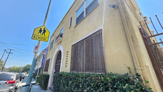 1216 W Court St in Los Angeles, CA - Building Photo - Building Photo