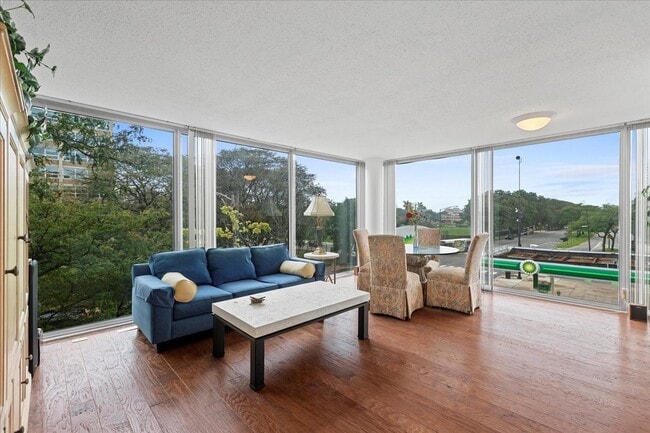 3115 S Michigan Ave in Chicago, IL - Building Photo - Building Photo