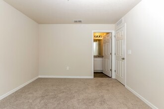 1831 SE Airoso Blvd in Port St. Lucie, FL - Building Photo - Building Photo