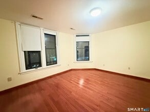 7 Elm St in New Haven, CT - Building Photo - Building Photo