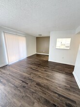 2539 N Alafaya Trail in Orlando, FL - Building Photo - Building Photo