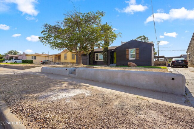 614 Loretto Rd in El Paso, TX - Building Photo - Building Photo