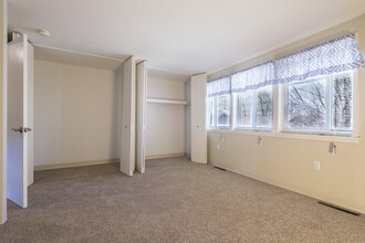 55 Phelps Rd, Unit 3 Bedroom in Framingham, MA - Building Photo - Building Photo