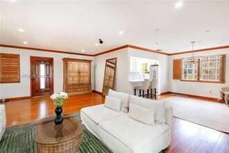 1449 Baracoa Ave in Coral Gables, FL - Building Photo - Building Photo