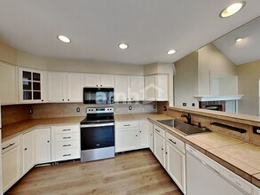 17051 Numa Pl in Parker, CO - Foto de edificio - Building Photo