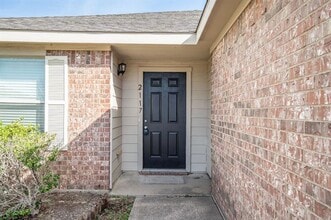 2117 Laughlin Rd in Fort Worth, TX - Building Photo - Building Photo