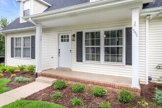1591 Barrett Dr in Clarksville, TN - Building Photo - Building Photo