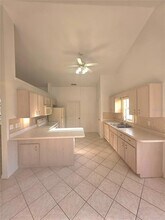 5796 NE 5th Pl in Ocala, FL - Building Photo - Building Photo
