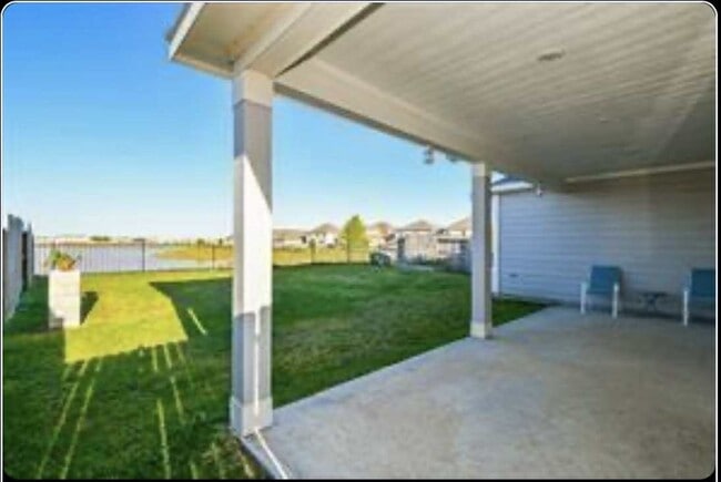 property at 4810 Emerson Manor Dr