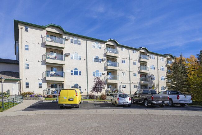 Riverview Appartments in Drumheller, AB - Building Photo - Primary Photo