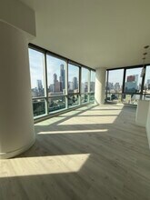 70 W Huron St, Unit 665 in Chicago, IL - Building Photo - Building Photo