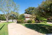 4904 Del Rio Ct in Granbury, TX - Building Photo - Building Photo