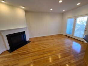 25807 Turlough Ter in Chantilly, VA - Foto de edificio - Building Photo