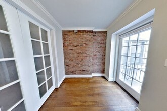 345 W 53rd St in New York, NY - Building Photo - Building Photo