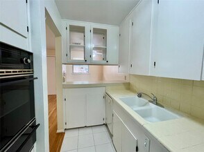 3420 Mt Vernon St in Houston, TX - Building Photo - Building Photo