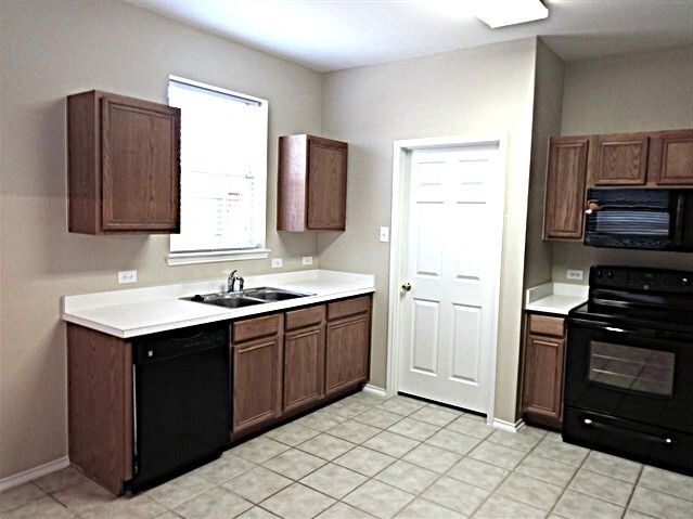 11829 Cottontail Dr in Fort Worth, TX - Building Photo - Building Photo