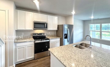 21352 Old Poseidon Ln in Athens, AL - Building Photo - Building Photo