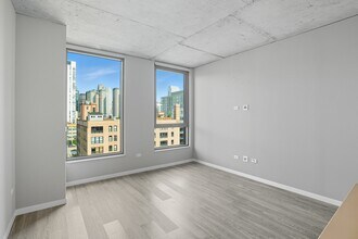 967 W Washington Blvd in Chicago, IL - Building Photo - Building Photo