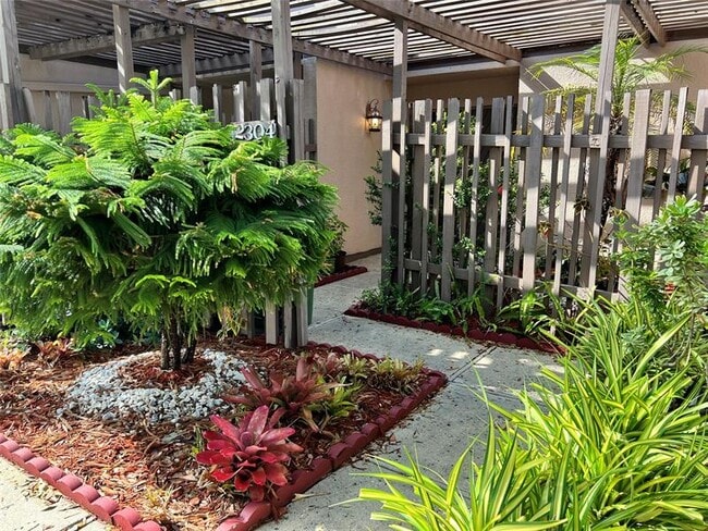 12304 NW 11th Ct