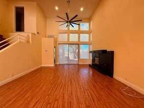 4969 Jeremy Dr in Las Vegas, NV - Building Photo - Building Photo