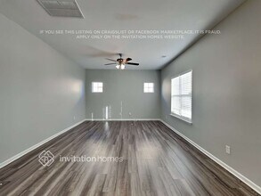 1003 Thorncroft Rd in Greensboro, NC - Foto de edificio - Building Photo