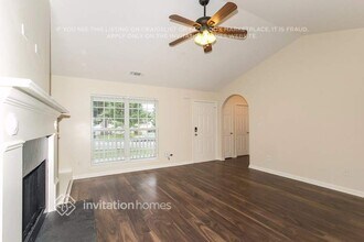 7004 Glen Valley Way in Fairburn, GA - Building Photo - Building Photo