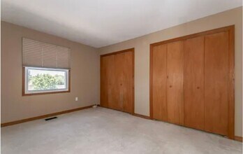 5836 Tiffany Ct-Unit -1 in Lyndhurst, OH - Building Photo - Building Photo