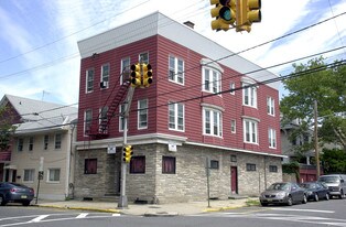 101 N 3rd St in East Newark, NJ - Building Photo