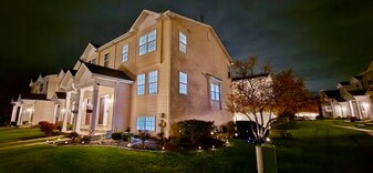 113 W Big Horn Dr in Hainesville, IL - Building Photo