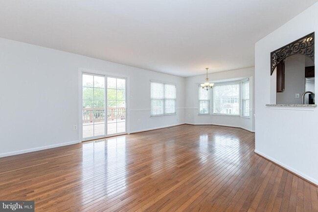 6751 Jenny Leigh Ct in Centreville, VA - Building Photo - Building Photo