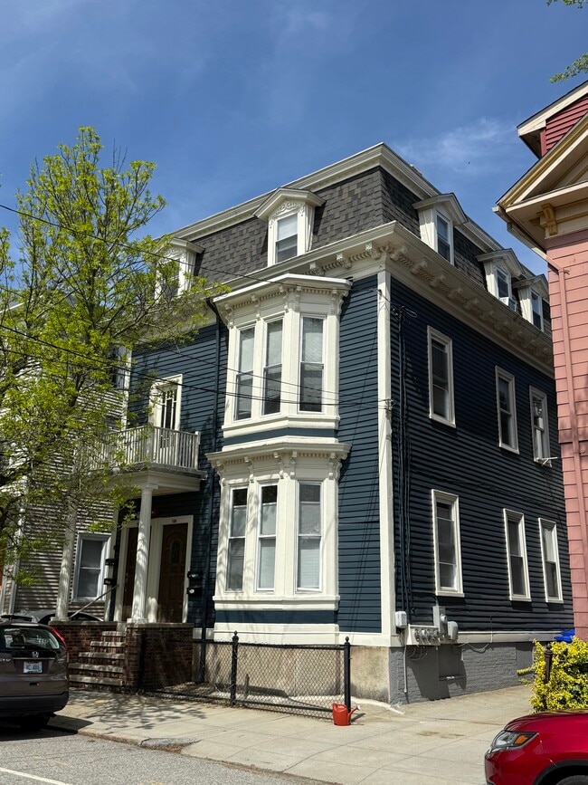 124 Vinton St, 2, Unit 2