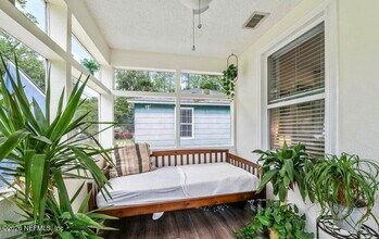 1289 Rensselaer Ave in Jacksonville, FL - Building Photo - Building Photo