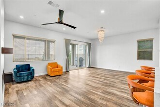 318 Wind Poppy St, Unit 0219 in Las Vegas, NV - Building Photo - Building Photo