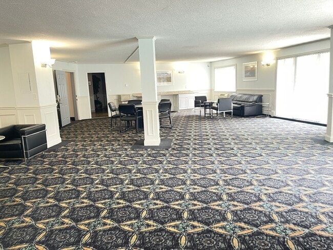 151 Coolidge Ave in Watertown, MA - Building Photo - Building Photo