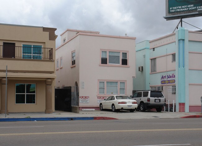 3705 6th Ave in San Diego, CA - Building Photo - Building Photo