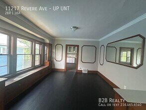 11217 Revere Ave in Cleveland, OH - Building Photo - Building Photo