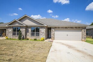 207 Alder St in Pea Ridge, AR - Building Photo