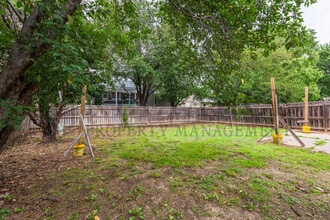 141 S Lark St in Wichita, KS - Building Photo - Building Photo