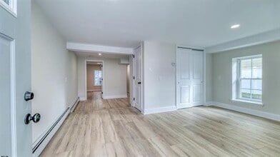 129 N New Haven Ave, Unit 1 in Ventnor City, NJ - Foto de edificio - Building Photo