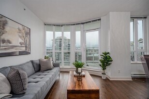 4028 Knight St in Vancouver, BC - Building Photo