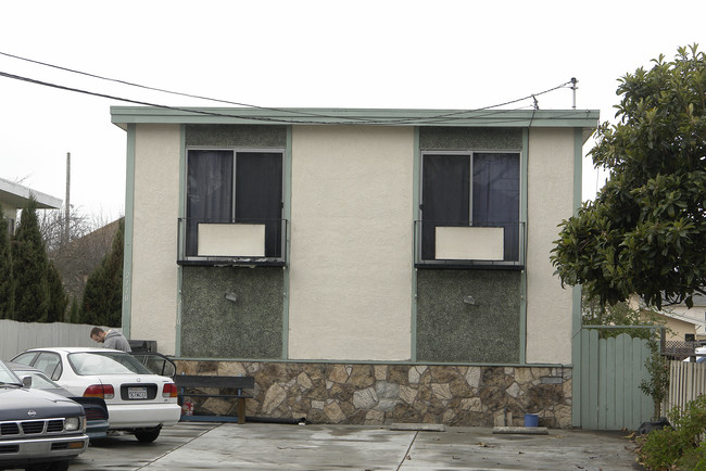 2110 9th St in Berkeley, CA - Foto de edificio - Building Photo