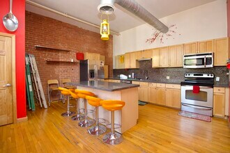 325 Lafayette St in Bridgeport, CT - Building Photo - Building Photo