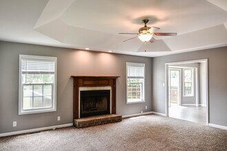 2434 Shoveler Way in Clarksville, TN - Building Photo - Building Photo