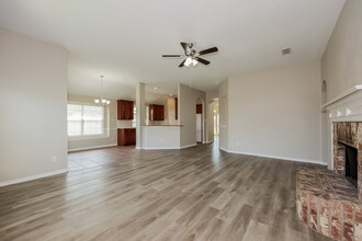 416 Mesa View Tr in Fort Worth, TX - Building Photo - Building Photo