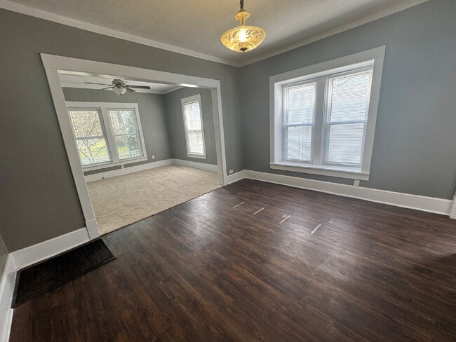 405 S Park Ave in Springfield, IL - Foto de edificio - Building Photo