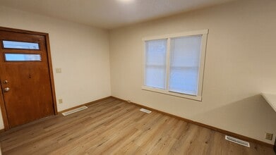 1400 Pine St in La crosse, WI - Building Photo - Building Photo