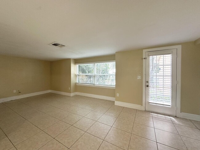 8313 Clover Hill Loop in Hudson, FL - Building Photo - Building Photo