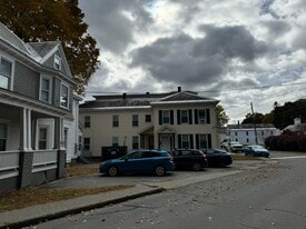 92 Prospect St, Unit 1 in Brattleboro, VT - Building Photo