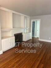 5536 D St in Sacramento, CA - Building Photo - Building Photo