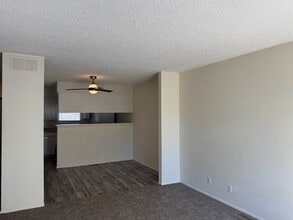 9323 W 16th St N, Unit 9323 in Wichita, KS - Building Photo - Building Photo